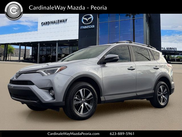 2017 Toyota RAV4 XLE FWD photo