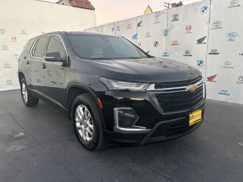 2022 Chevrolet Traverse LS FWD photo