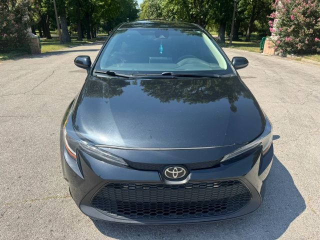 2021 Toyota Corolla LE FWD photo