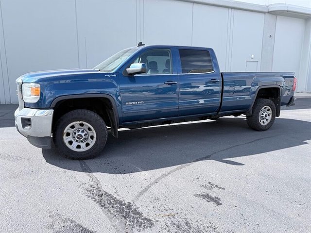 2018 GMC Sierra 2500HD SLE 4WD photo