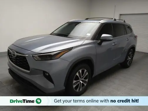 2022 Toyota Highlander XLE FWD photo