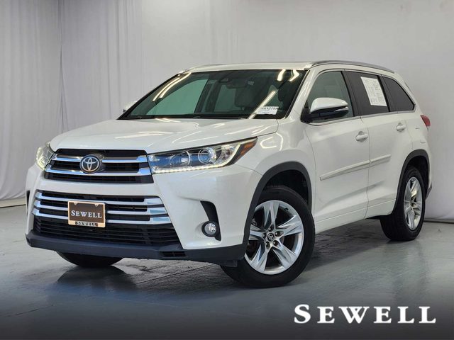 2018 Toyota Highlander Limited FWD photo
