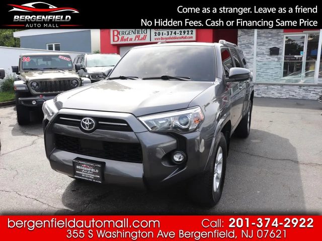 2023 Toyota 4Runner SR5 4WD photo