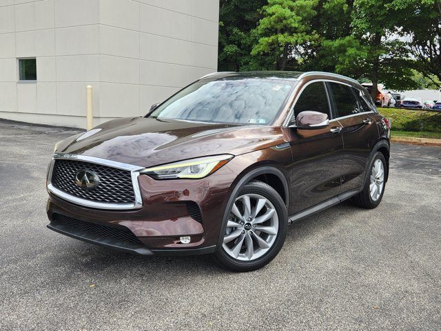 2020 Infiniti QX50 LUXE AWD photo