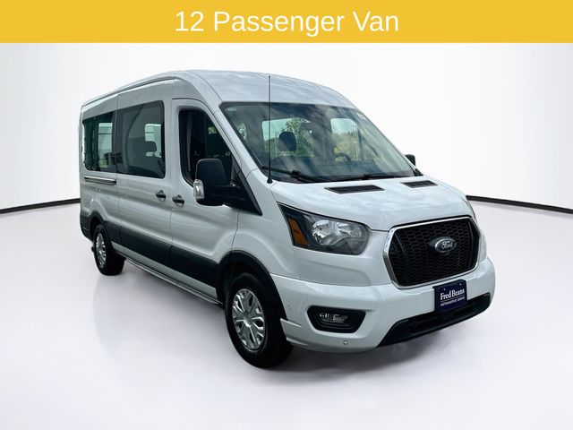2023 Ford Transit Passenger Wagon XLT RWD photo