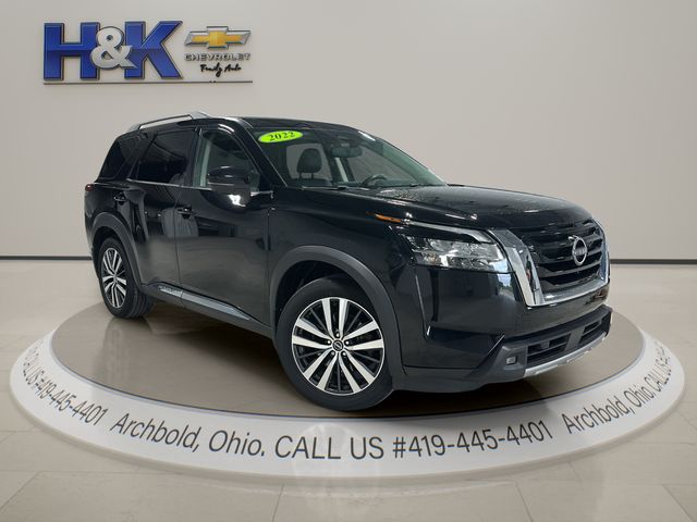 2022 Nissan Pathfinder Platinum 4WD photo