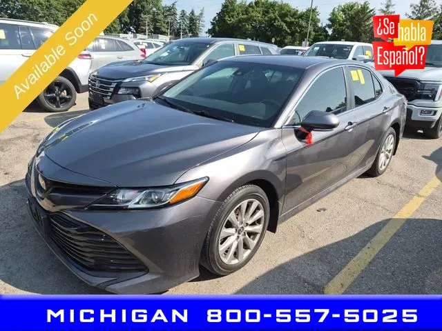 2020 Toyota Camry LE FWD photo