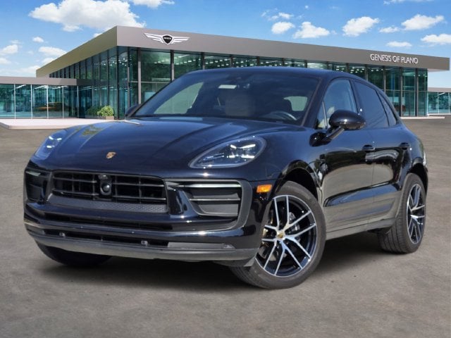 2023 Porsche Macan T AWD photo