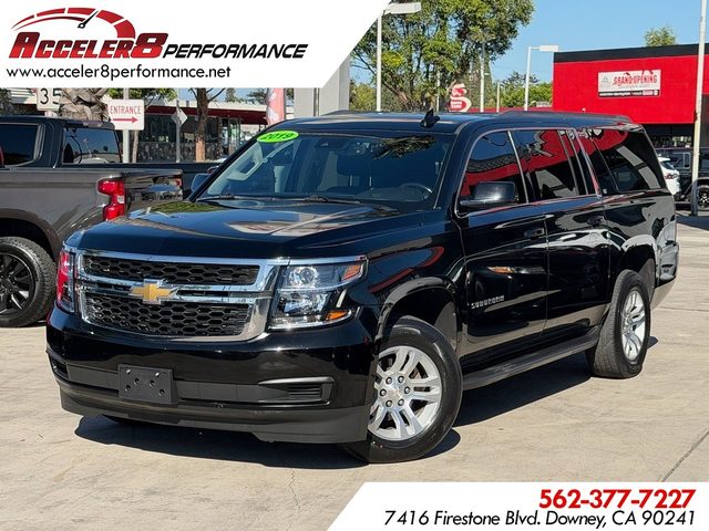 2019 Chevrolet Suburban LT RWD photo