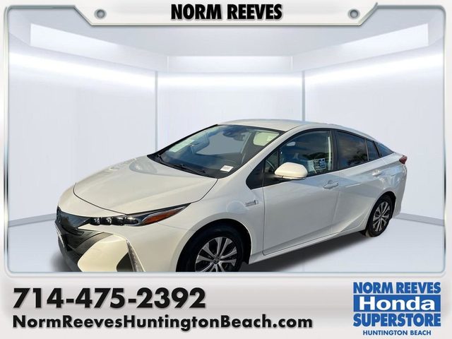 2021 Toyota Prius Prime XLE FWD photo