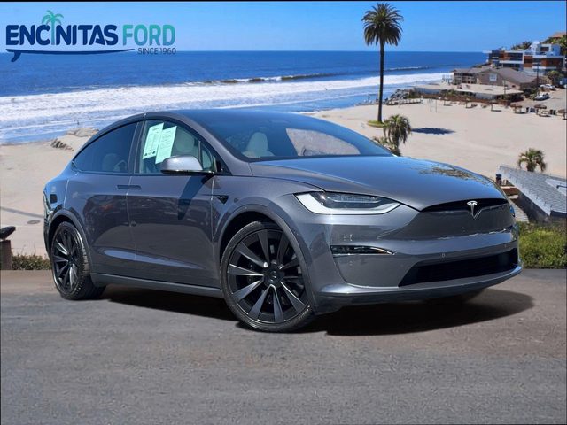 2023 Tesla Model X Standard Range AWD photo