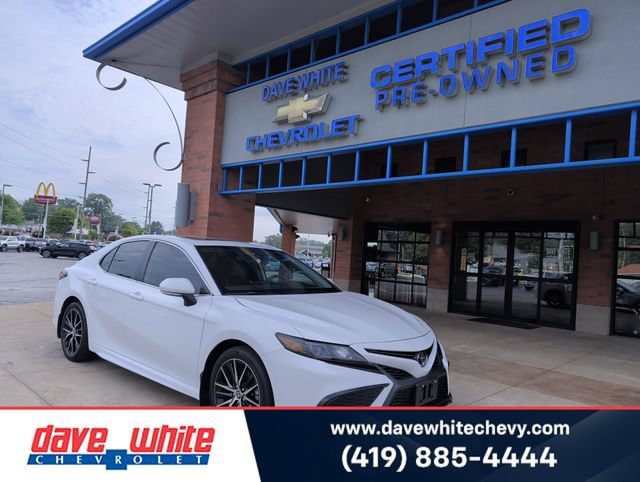 2023 Toyota Camry SE AWD photo