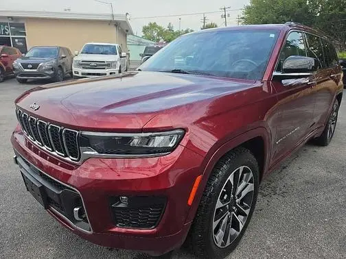 2021 Jeep Grand Cherokee L Overland 4WD photo