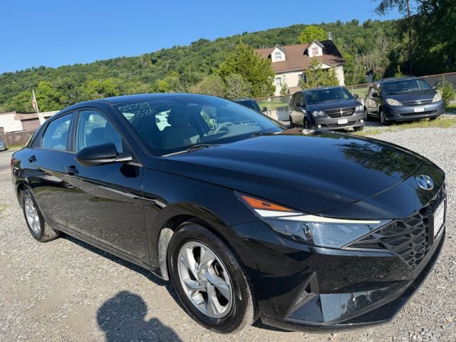 2021 Hyundai Elantra SE FWD photo