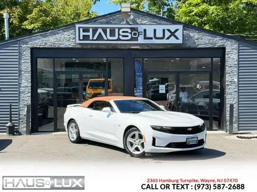 2020 Chevrolet Camaro 1LT RWD photo