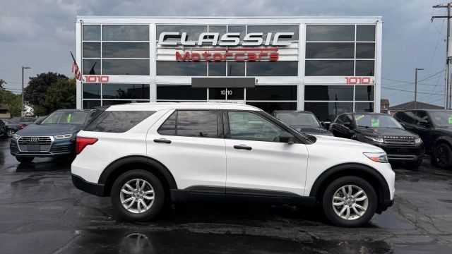2021 Ford Explorer Base 4WD photo
