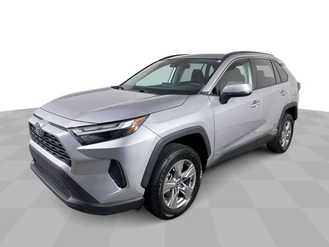 2022 Toyota RAV4 Hybrid XLE AWD photo