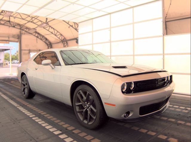 2023 Dodge Challenger SXT RWD photo