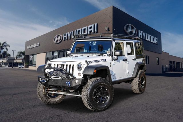 2015 Jeep Wrangler Unlimited Rubicon 4WD photo