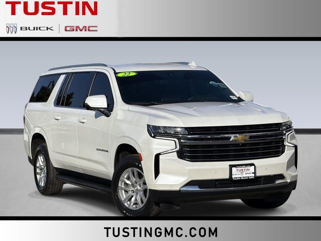2022 Chevrolet Suburban LT 4WD photo