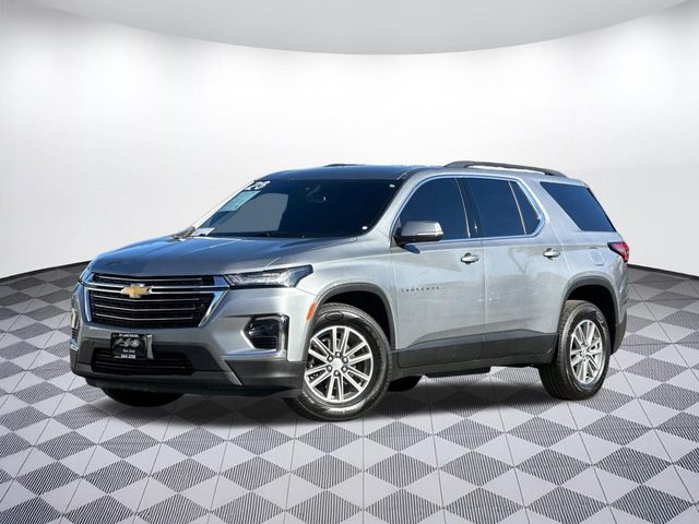 2023 Chevrolet Traverse LT Cloth AWD photo