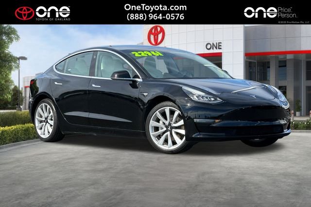 2019 Tesla Model 3 Standard Range Plus RWD photo