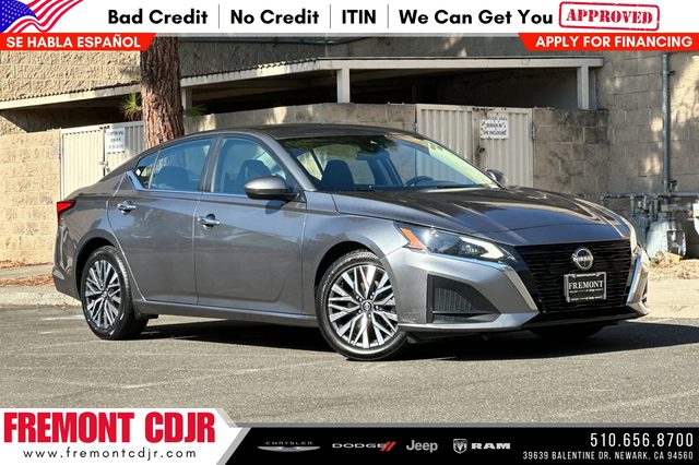 2023 Nissan Altima 2.5 SV FWD photo