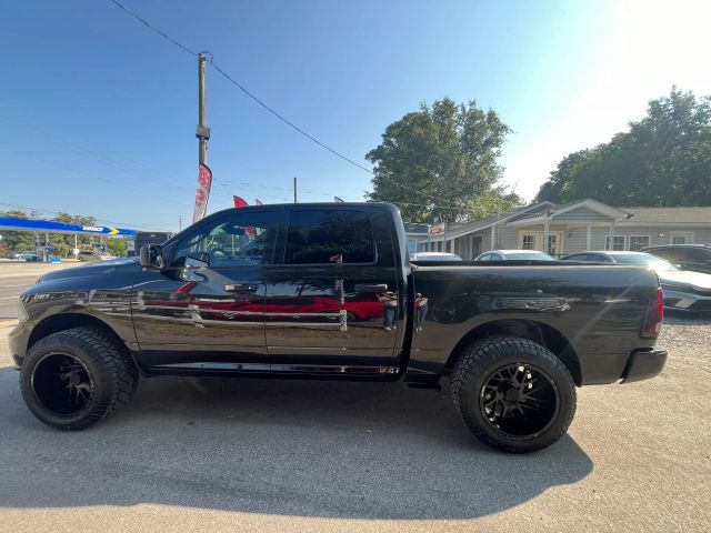 2015 Ram 1500 Express RWD photo