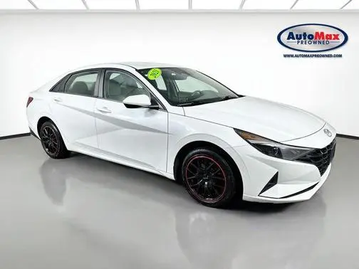 2021 Hyundai Elantra SE FWD photo