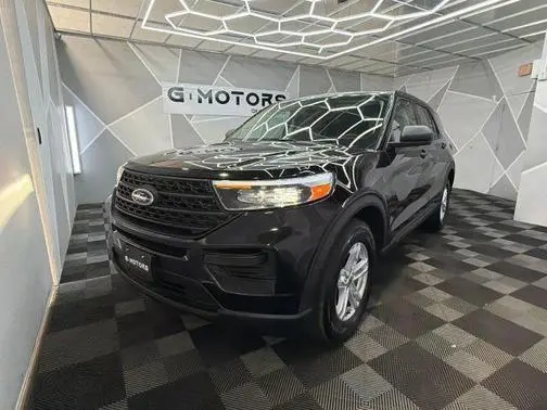2022 Ford Explorer Base 4WD photo