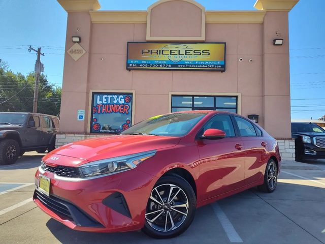 2022 Kia Forte LXS FWD photo