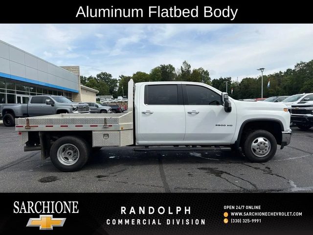 2022 Chevrolet Silverado 3500HD LTZ 4WD photo