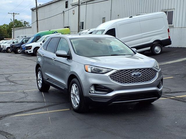 2023 Ford Edge SEL AWD photo