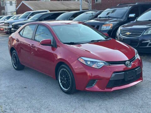 2016 Toyota Corolla  FWD photo