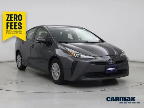 2019 Toyota Prius LE FWD photo