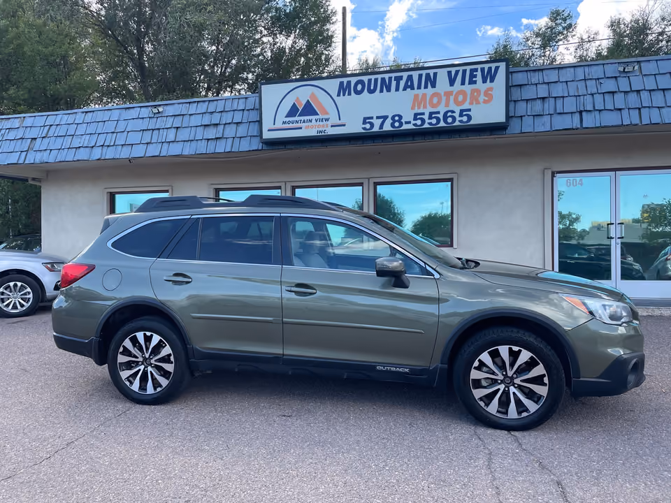 2016 Subaru Outback 3.6R Limited AWD photo