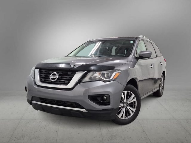 2017 Nissan Pathfinder Platinum 4WD photo