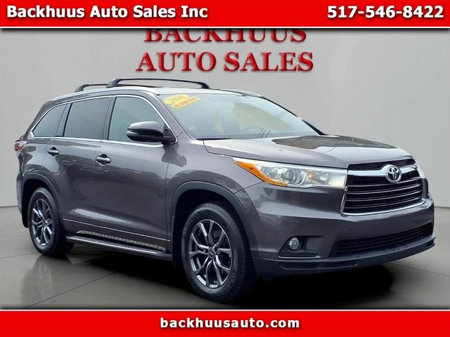 2016 Toyota Highlander XLE AWD photo