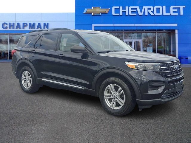 2021 Ford Explorer XLT 4WD photo
