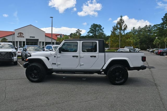 2022 Jeep Gladiator Sport 4WD photo