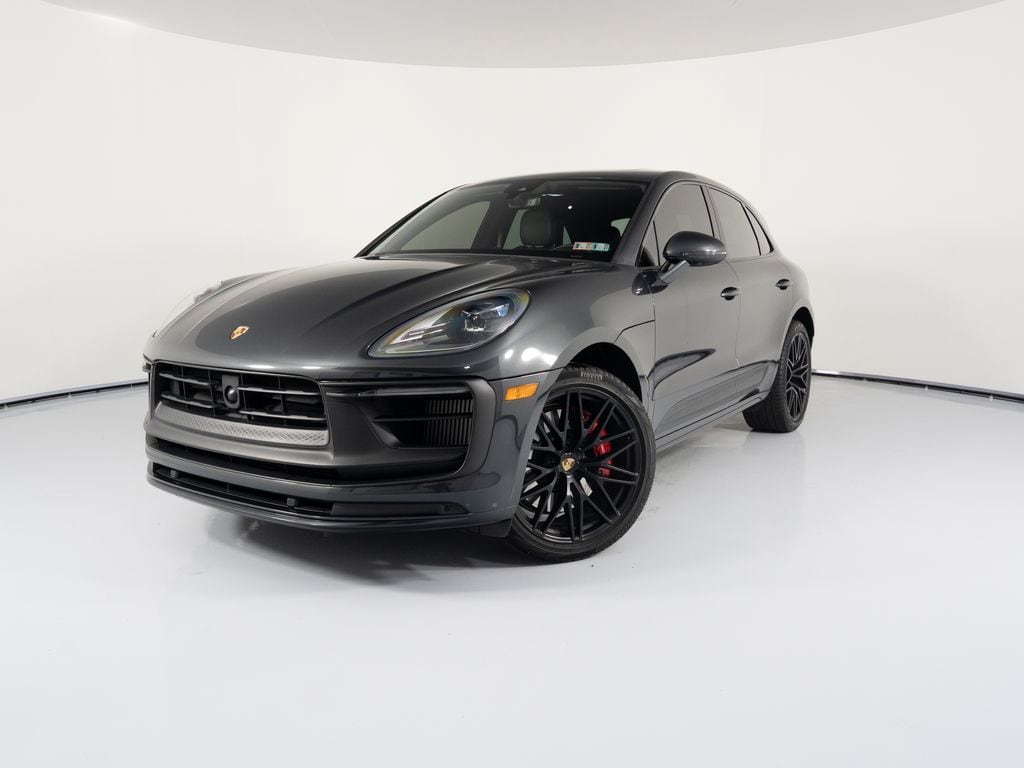 2023 Porsche Macan GTS AWD photo