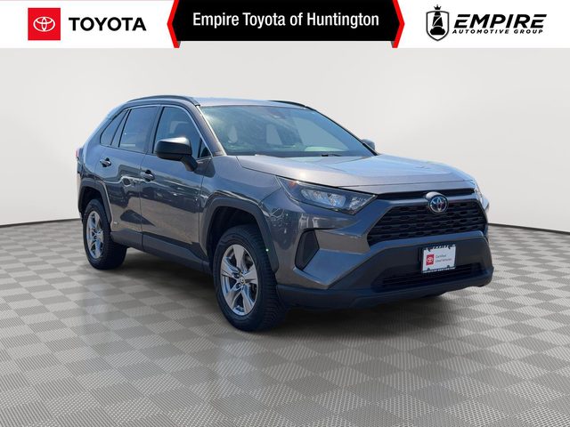 2022 Toyota RAV4 Hybrid LE AWD photo