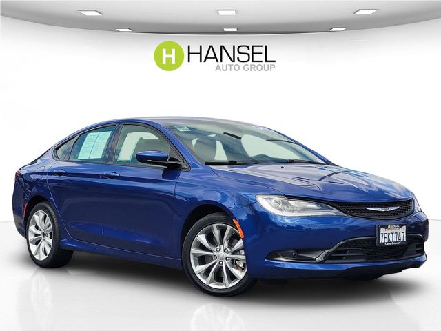 2015 Chrysler 200 S FWD photo