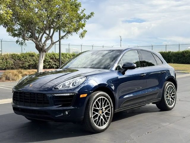 2017 Porsche Macan S AWD photo