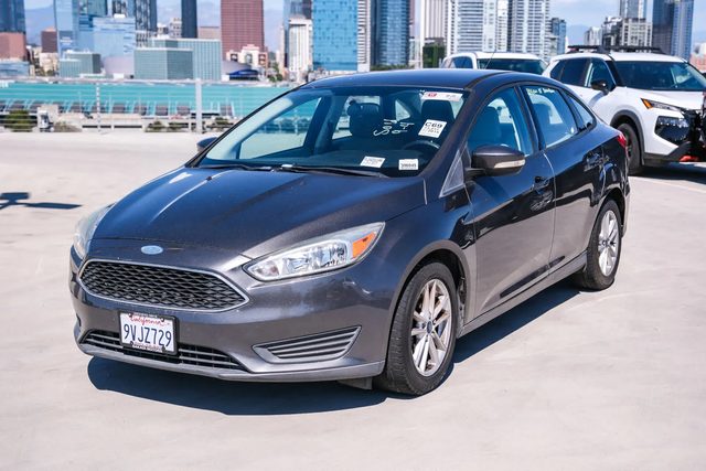 2015 Ford Focus SE FWD photo