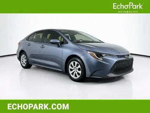 2022 Toyota Corolla LE FWD photo