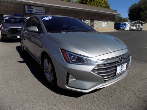 2020 Hyundai Elantra SEL FWD photo