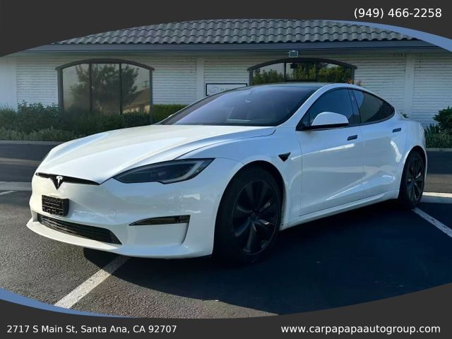 2022 Tesla Model S  AWD photo