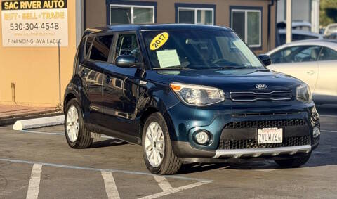 2017 Kia Soul + FWD photo