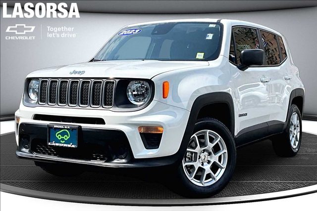 2023 Jeep Renegade Latitude 4WD photo